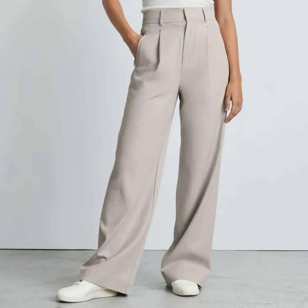 Cuts Clothing Women's Wide-Leg Pants in Beige
